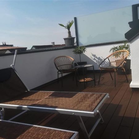 Penthouse Griemann 2 Fuer Max 4 Personen Mit Eigener Grosser Dachterrasse Zum Relaxen! Illmitz Exteriör bild