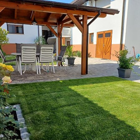 Penthouse Griemann 2 Fuer Max 4 Personen Mit Eigener Grosser Dachterrasse Zum Relaxen! Illmitz Exteriör bild