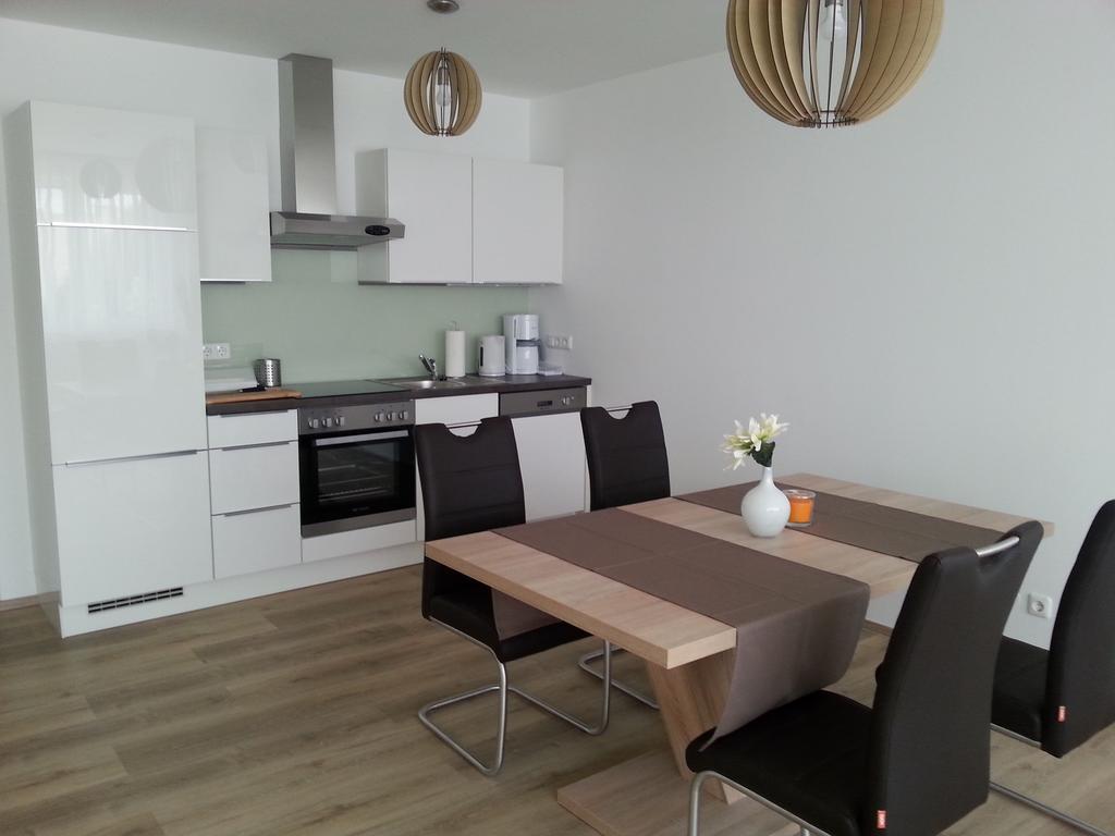 Penthouse Griemann 2 Fuer Max 4 Personen Mit Eigener Grosser Dachterrasse Zum Relaxen! Illmitz Exteriör bild