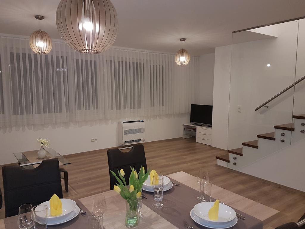 Penthouse Griemann 2 Fuer Max 4 Personen Mit Eigener Grosser Dachterrasse Zum Relaxen! Illmitz Exteriör bild